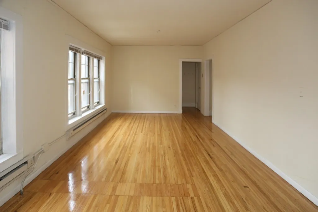 626 W Barry Ave, ,  60657, USA 60657-unit#3N-Chicago-IL