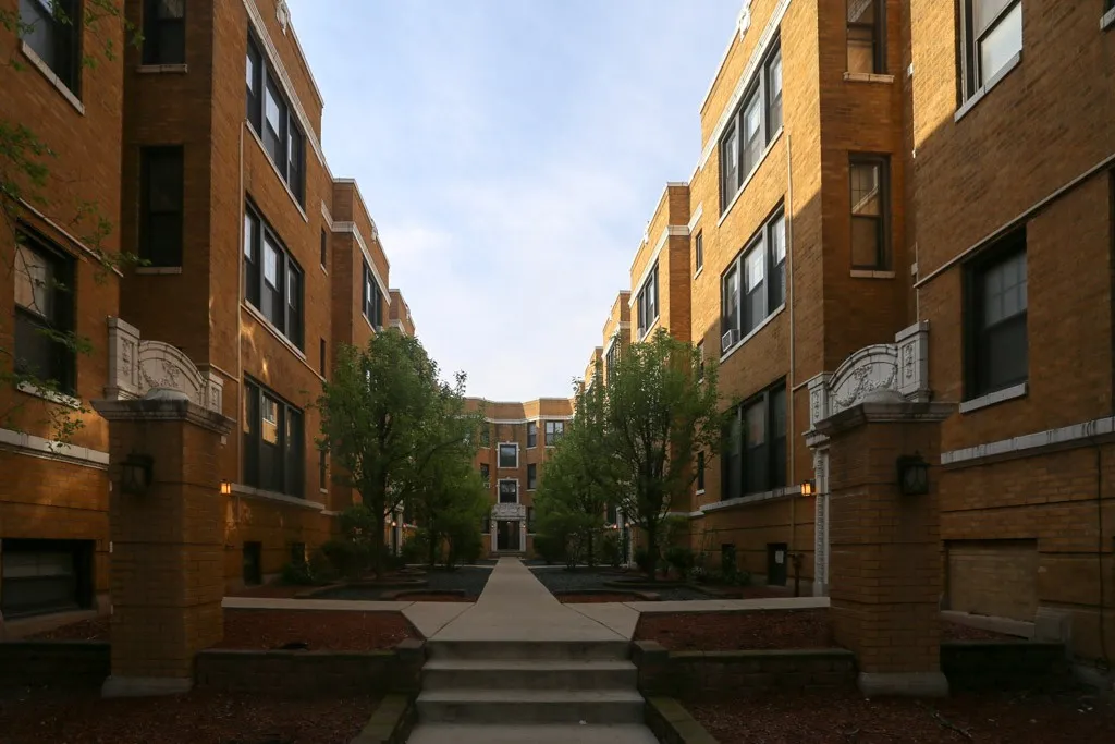 725 W Barry Ave, , 60657, USA 60657-unit#2B-Chicago-IL