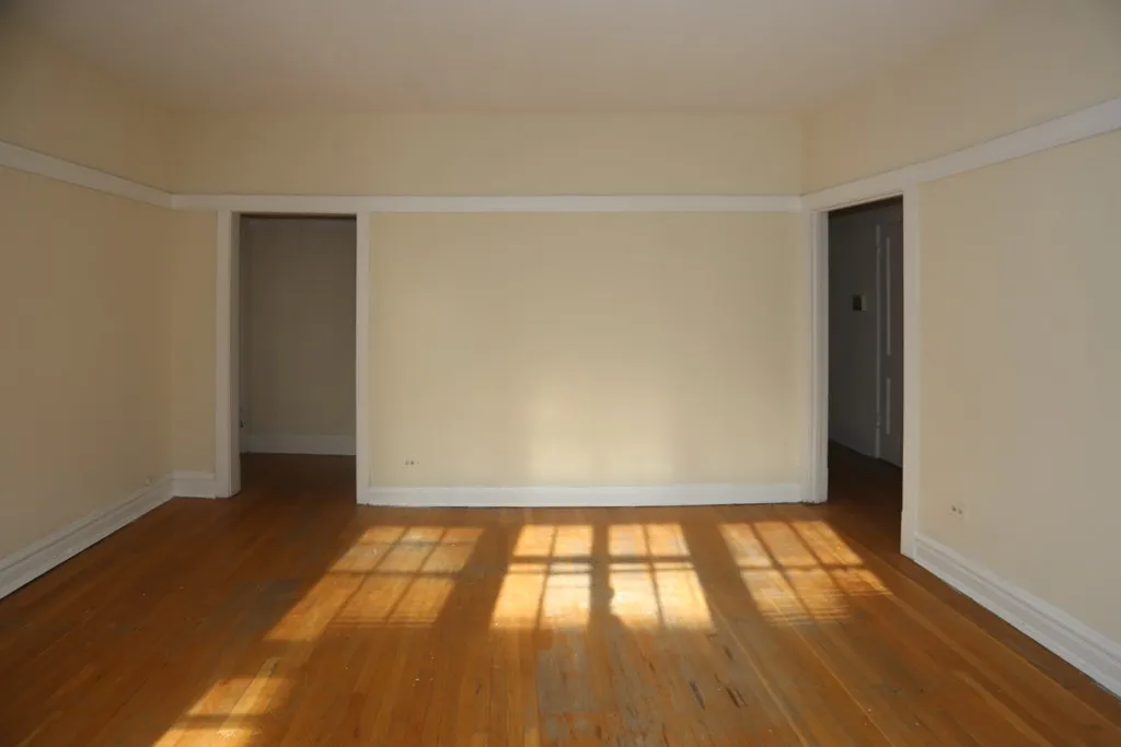 725 W Barry Ave, ,  60657, USA 60657-unit#2B-Chicago-IL