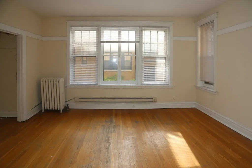 725 W Barry Ave, ,  60657, USA 60657-unit#2B-Chicago-IL