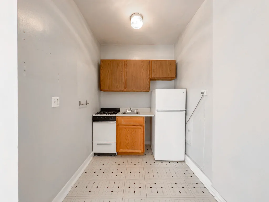 1050 W George St, ,  60657, USA 60657-unit#206-Chicago-IL