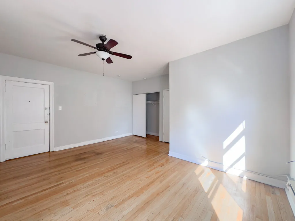 1050 W George St, , 60657, USA 60657-unit#206-Chicago-IL