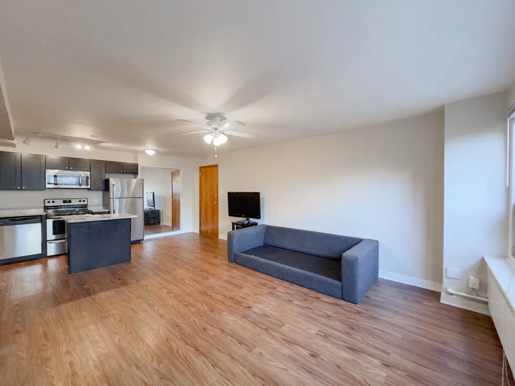 4180 N Marine Dr, ,  60613, USA 60613-unit#308-Chicago-IL