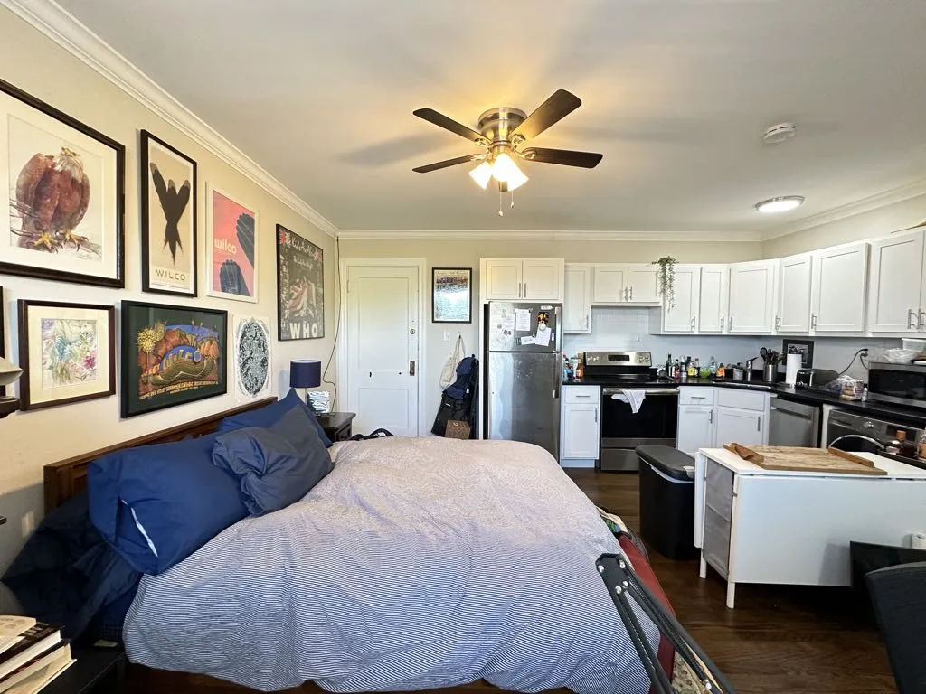 3345 N Marshfield Ave, ,  60657, USA 60657-unit#402-Chicago-IL