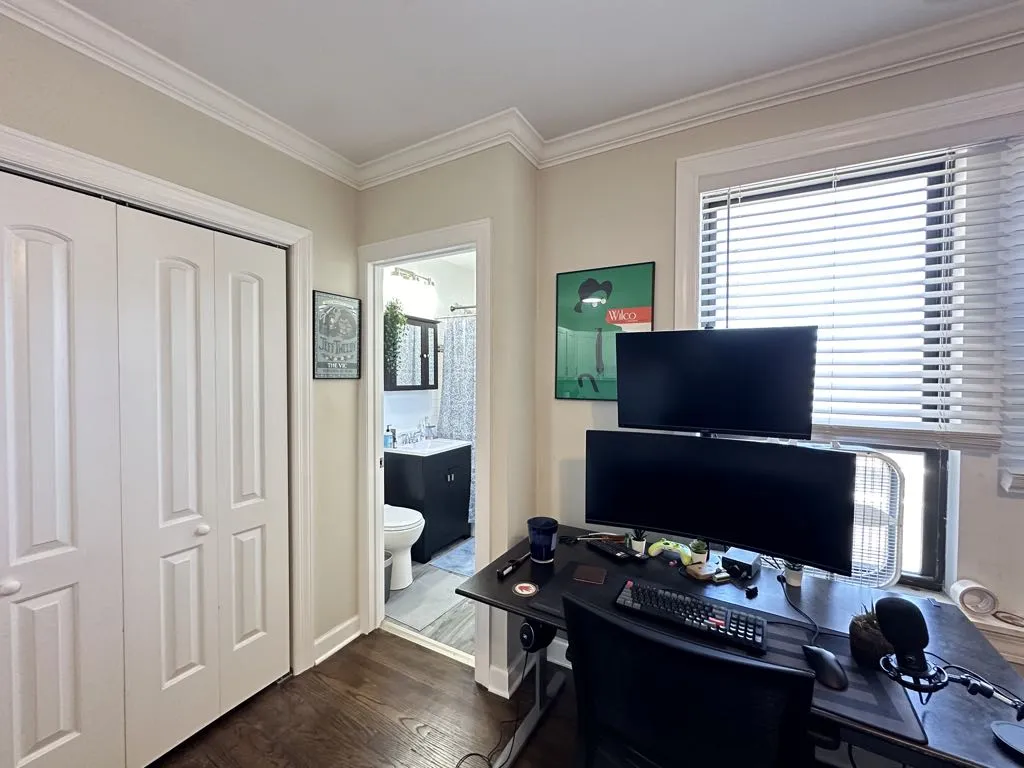 3345 N Marshfield Ave, ,  60657, USA 60657-unit#402-Chicago-IL