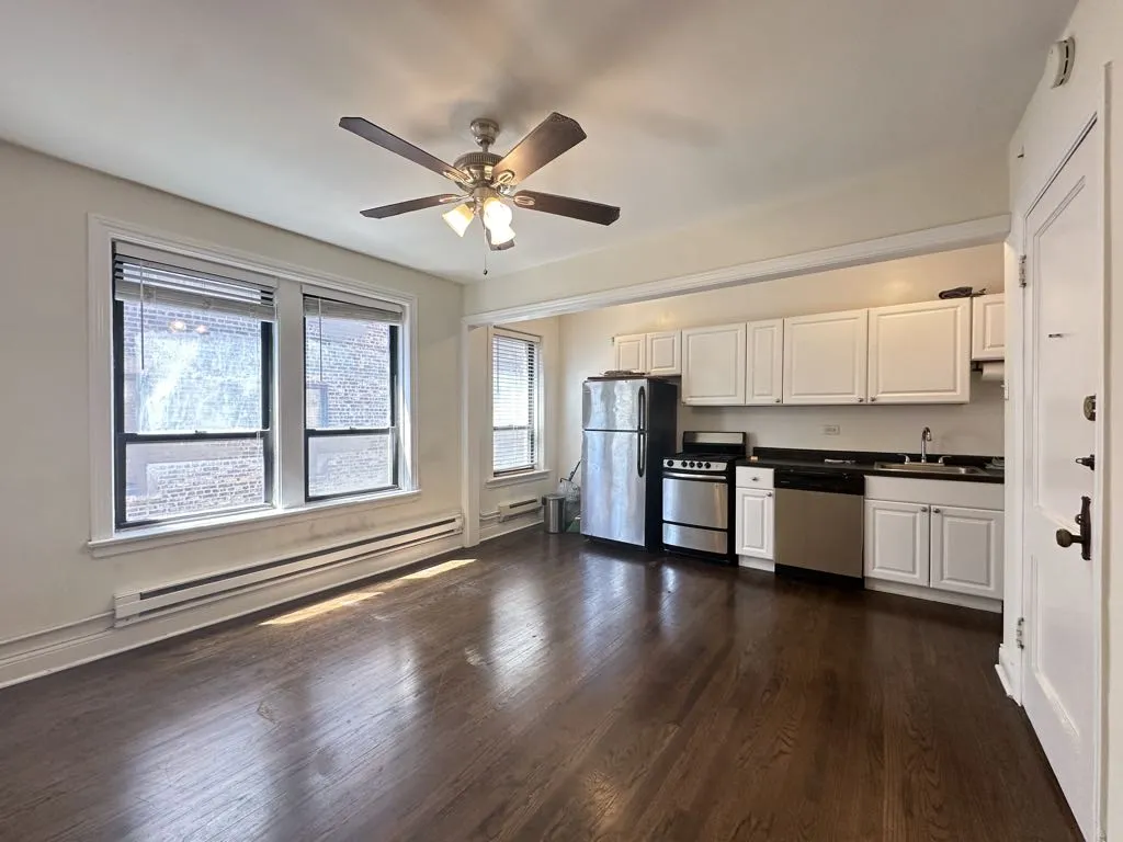 3345 N Marshfield Ave, ,  60657, USA 60657-unit#406-Chicago-IL
