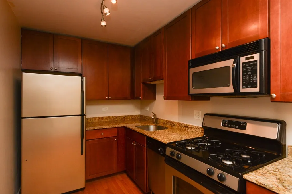 625 W Wrightwood Ave, ,  60614, USA 60614-unit#404-Chicago-IL