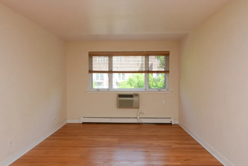 625 W Wrightwood Ave, ,  60614, USA 60614-unit#404-Chicago-IL