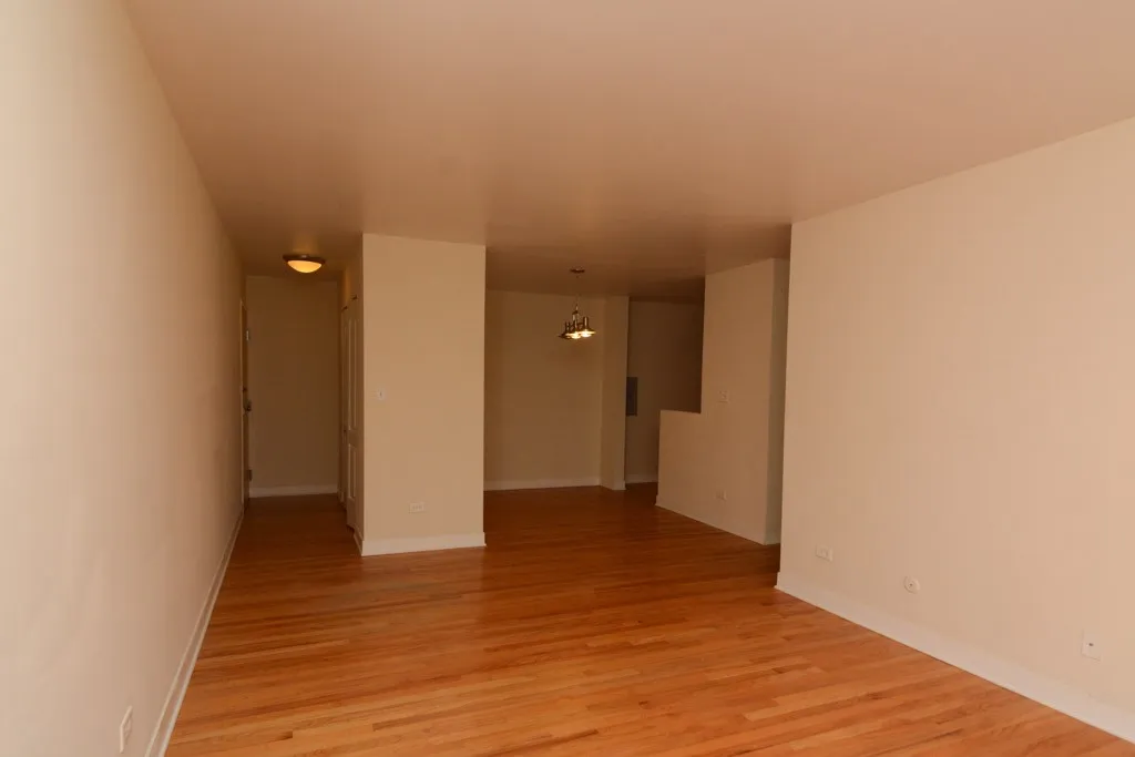 625 W Wrightwood Ave, ,  60614, USA 60614-unit#404-Chicago-IL