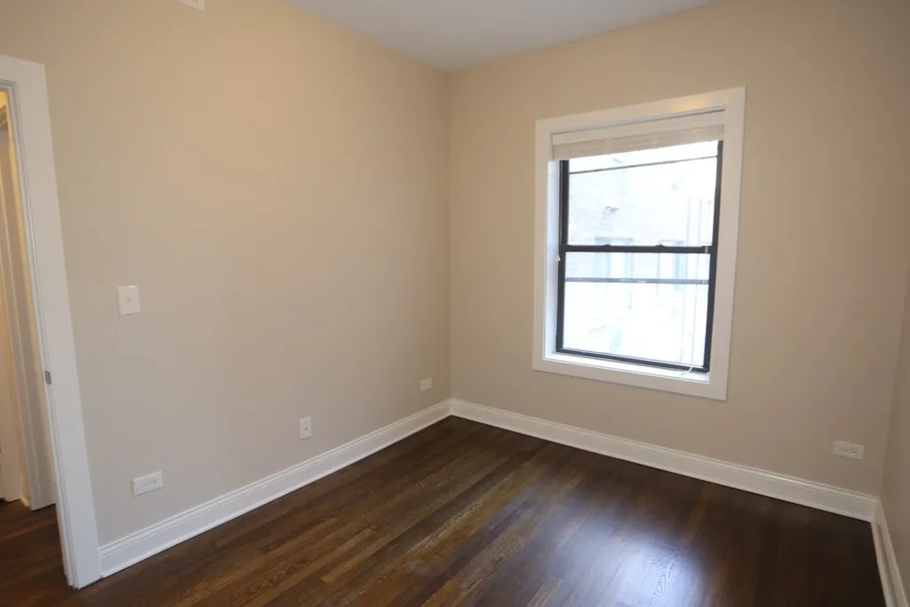 527 W Barry Ave, ,  60657, USA 60657-unit#2N-Chicago-IL