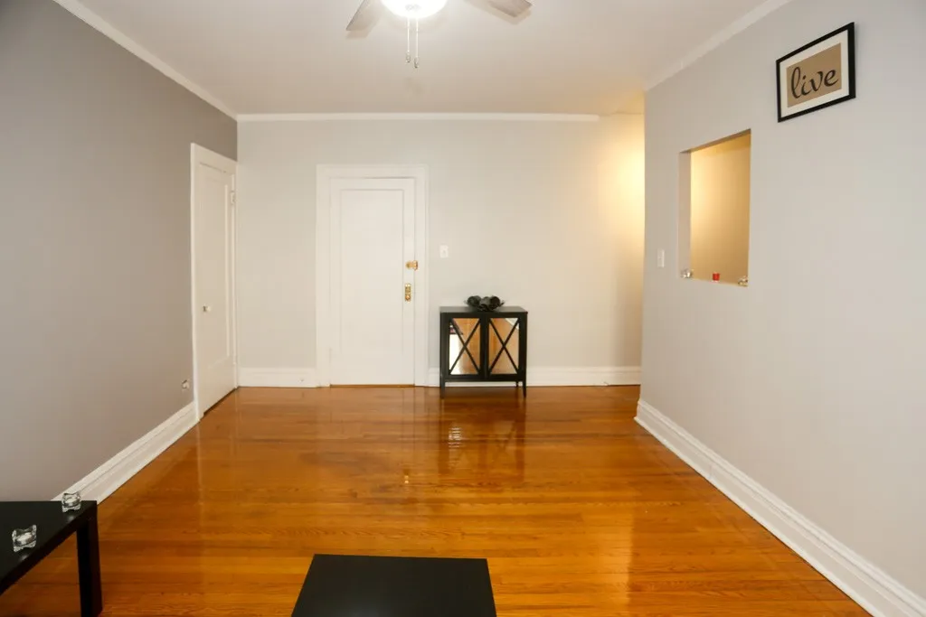 445 W Melrose St, ,  60657, USA 60657-unit#1B-Chicago-IL