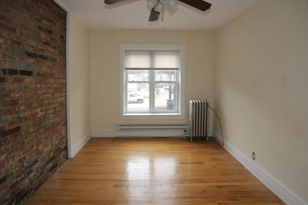 951 W Cornelia Ave, ,  60657, USA 60657-unit#1C-Chicago-IL