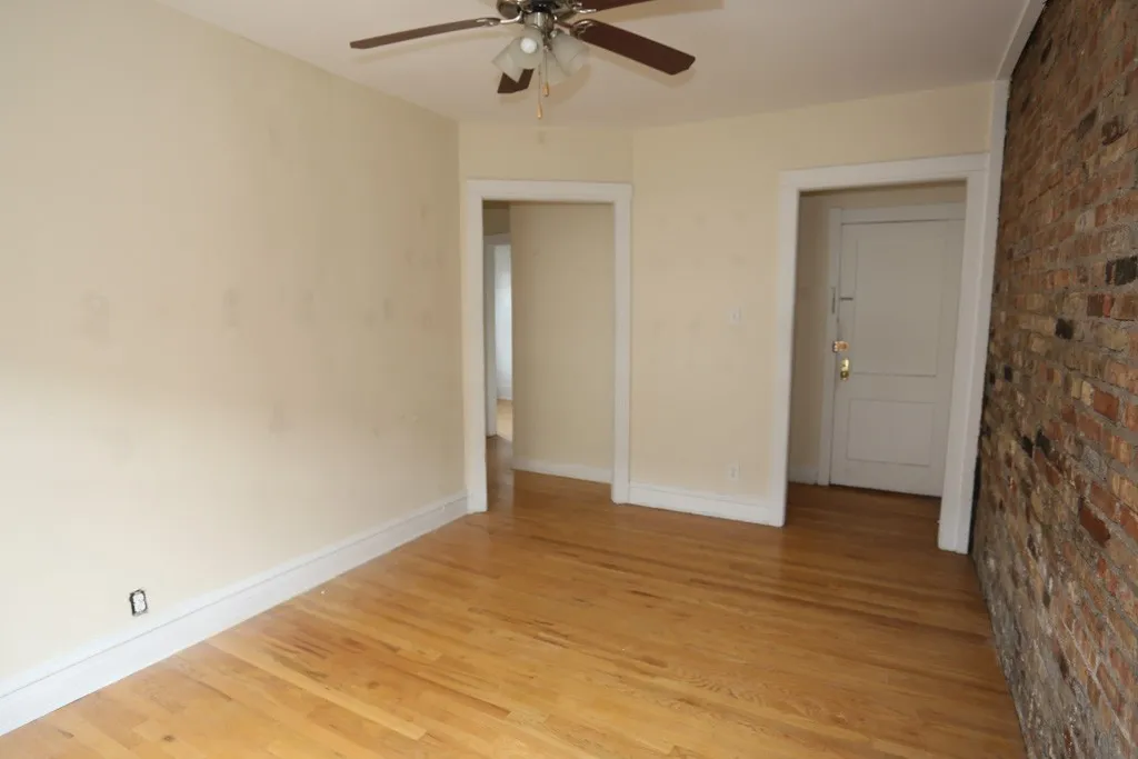 951 W Cornelia Ave, ,  60657, USA 60657-unit#1C-Chicago-IL