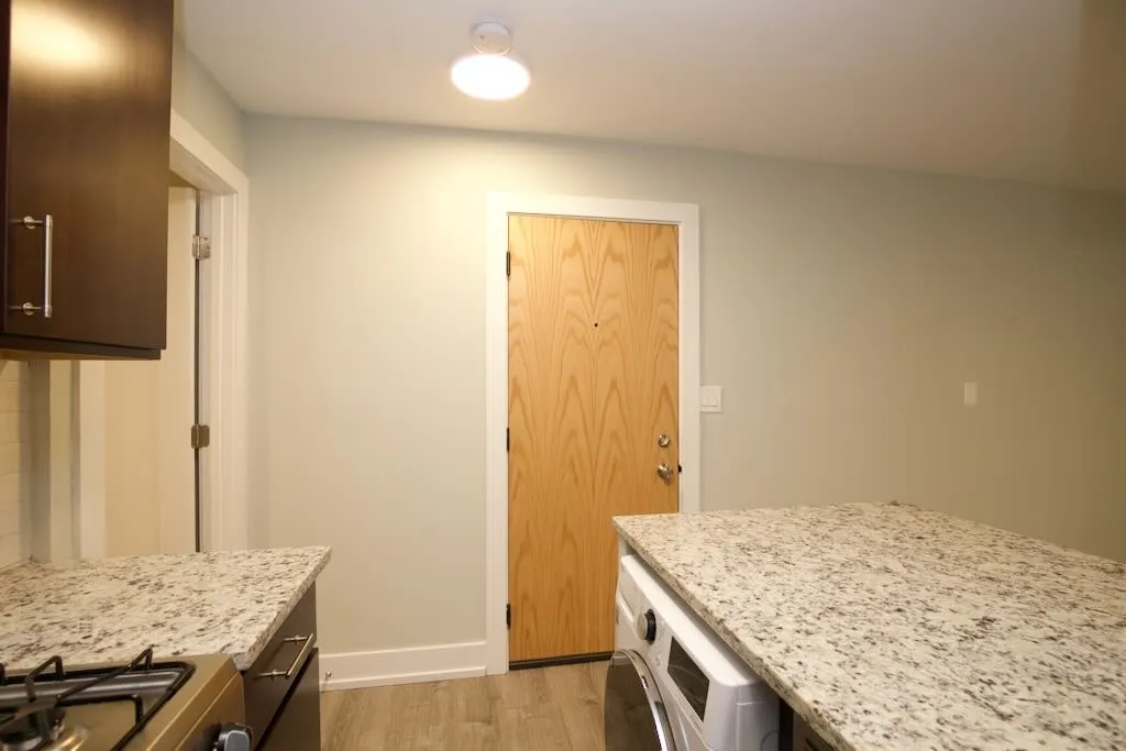 445 W Barry Ave, ,  60657, USA 60657-unit#321-Chicago-IL