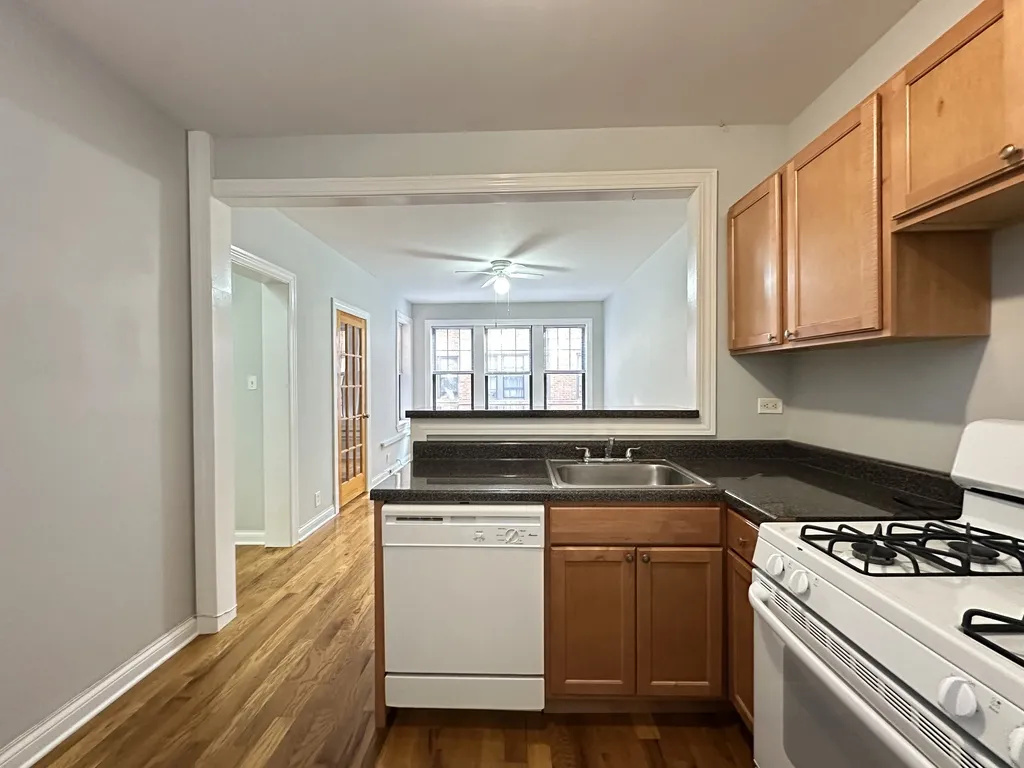 4415 N Wolcott Ave, ,  60640, USA 60640-unit#1A-Chicago-IL