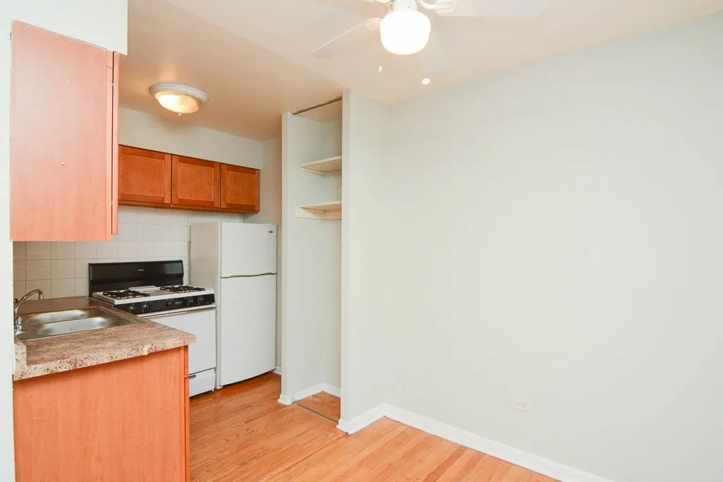 510 W Briar Pl, , 60657, USA 60657-unit#308-Chicago-IL