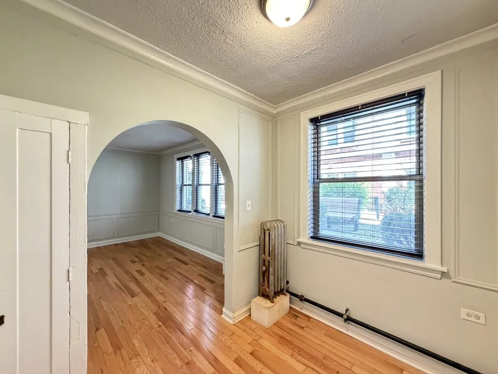 546 W Surf St, ,  60657, USA 60657-unit#G-Chicago-IL