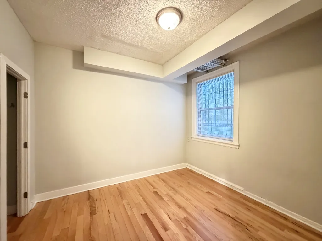 546 W Surf St, ,  60657, USA 60657-unit#G-Chicago-IL