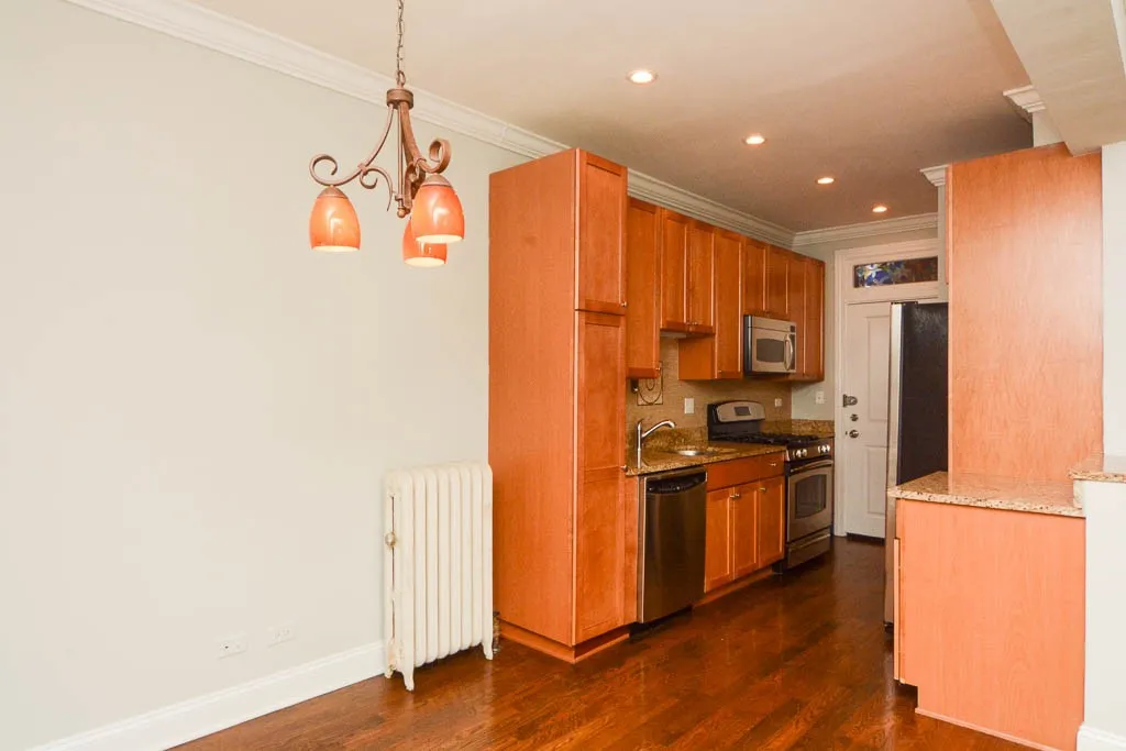 742 W Addison St, ,  60613, USA 60613-unit#1N-Chicago-IL