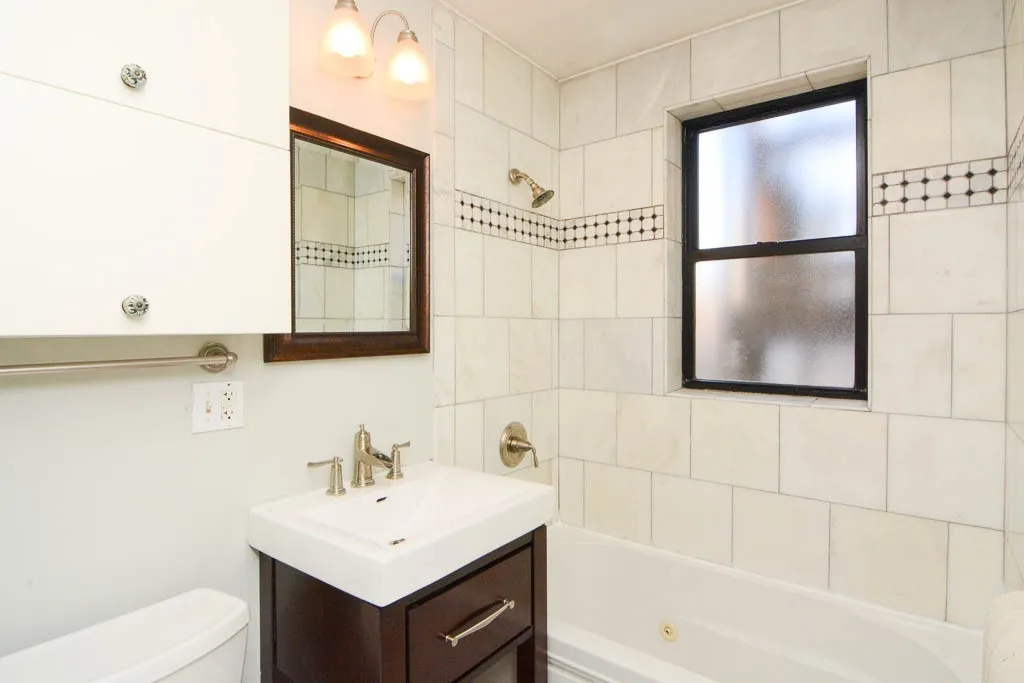 742 W Addison St, ,  60613, USA 60613-unit#1N-Chicago-IL