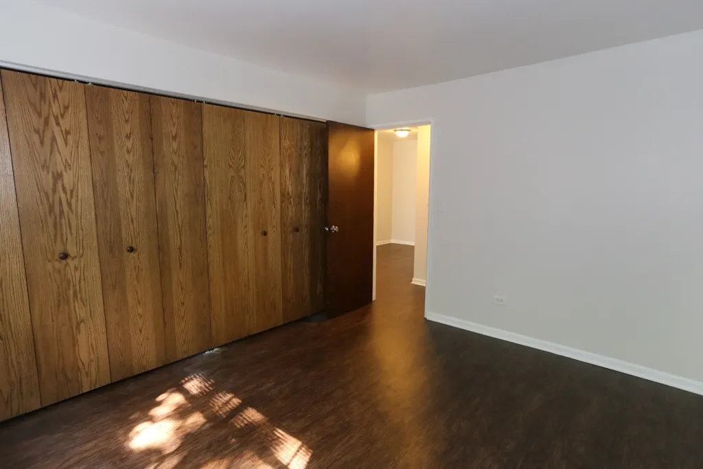 1040 W Hollywood Ave, , 60660, USA 60660-unit#305-Chicago-IL