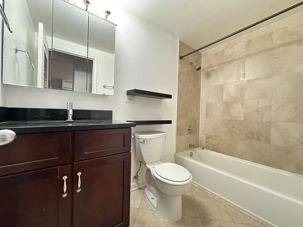 4180 N Marine Dr, , 60613, USA 60613-unit#1501-Chicago-IL