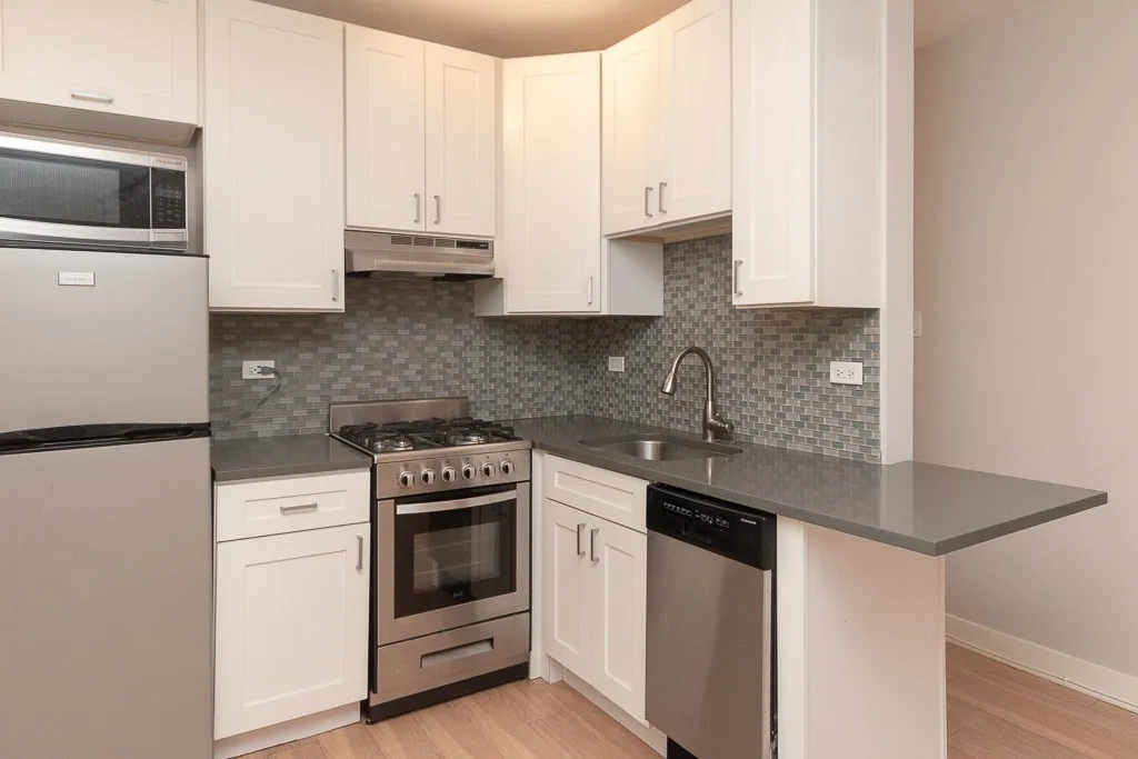511 W Belmont Ave, , 60657, USA 60657-unit#46-Chicago-IL