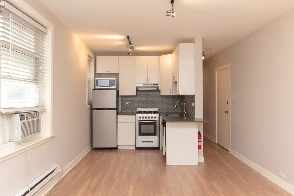511 W Belmont Ave, , 60657, USA 60657-unit#46-Chicago-IL