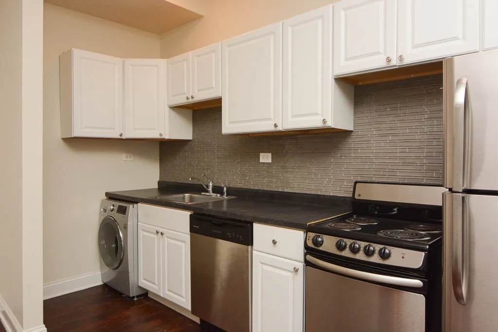 3345 N Marshfield Ave, ,  60657, USA 60657-unit#105-Chicago-IL