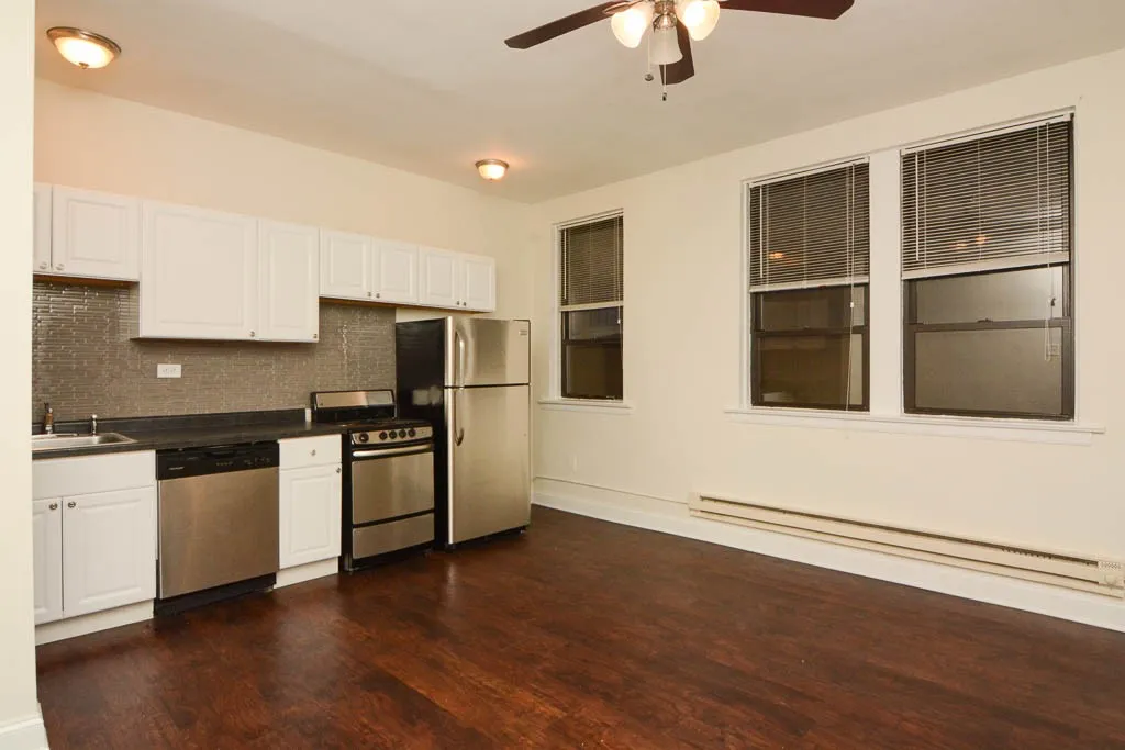 3345 N Marshfield Ave, ,  60657, USA 60657-unit#105-Chicago-IL