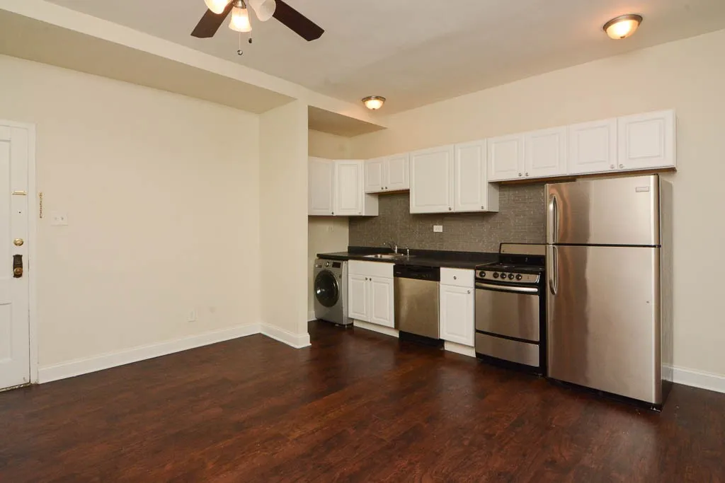 3345 N Marshfield Ave, ,  60657, USA 60657-unit#105-Chicago-IL