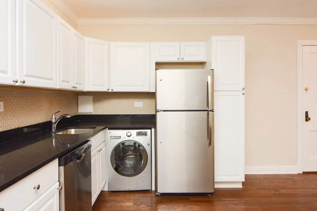 3345 N Marshfield Ave, ,  60657, USA 60657-unit#308-Chicago-IL