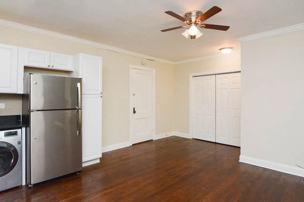 3345 N Marshfield Ave, ,  60657, USA 60657-unit#308-Chicago-IL