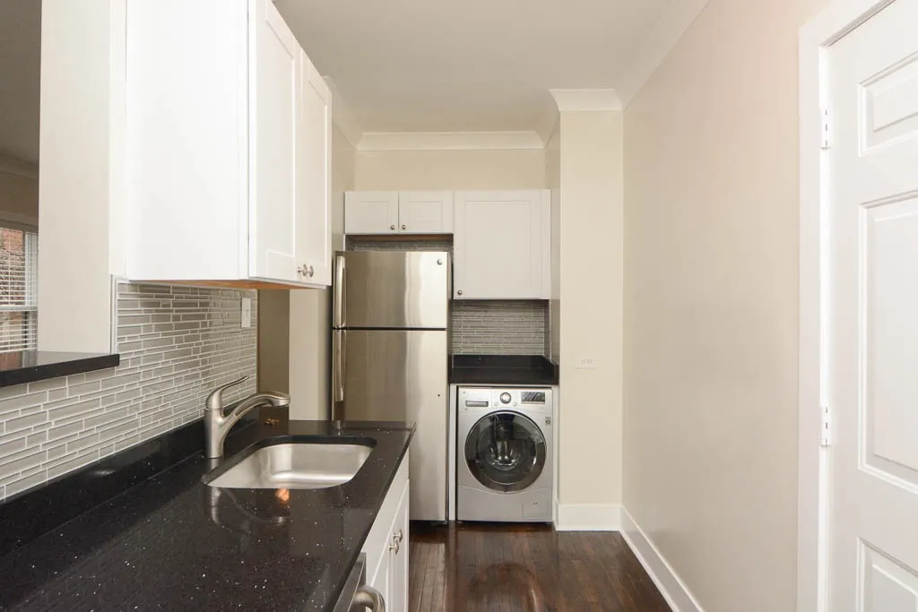 724 W Roscoe St, ,  60657, USA 60657-unit#1S-Chicago-IL