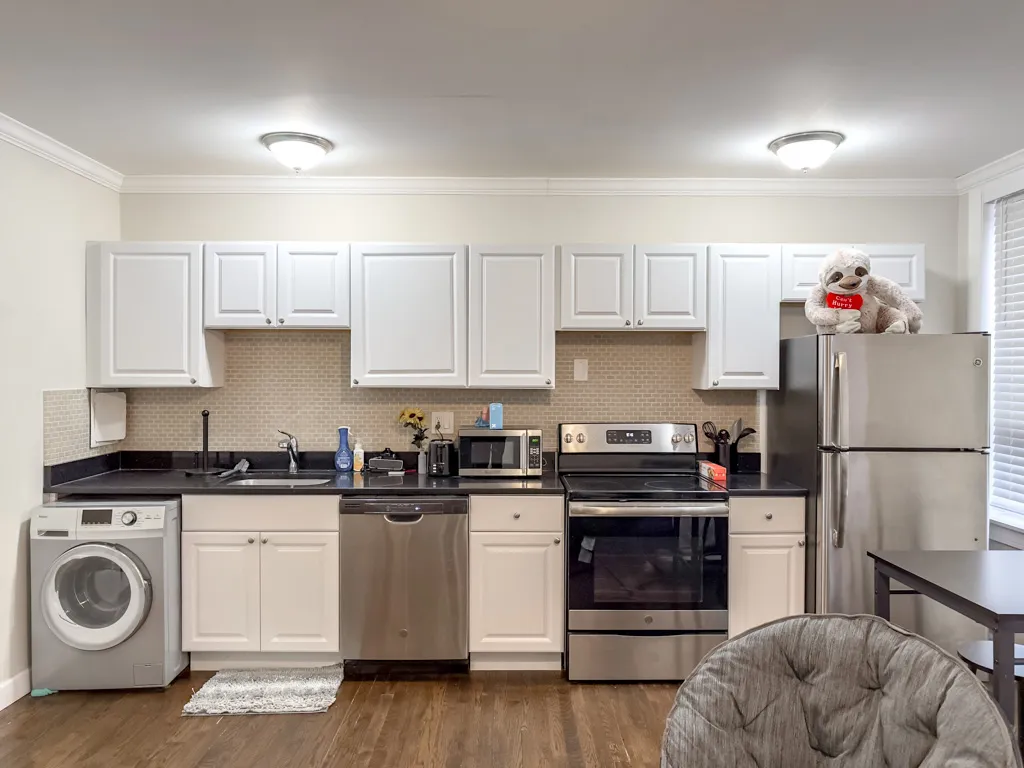 3345 N Marshfield Ave, ,  60657, USA 60657-unit#201-Chicago-IL