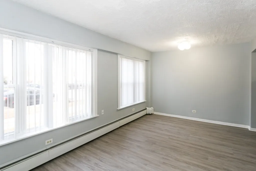 7333 N Ridge Blvd, ,  60645, USA 60645-unit#105-Chicago-IL