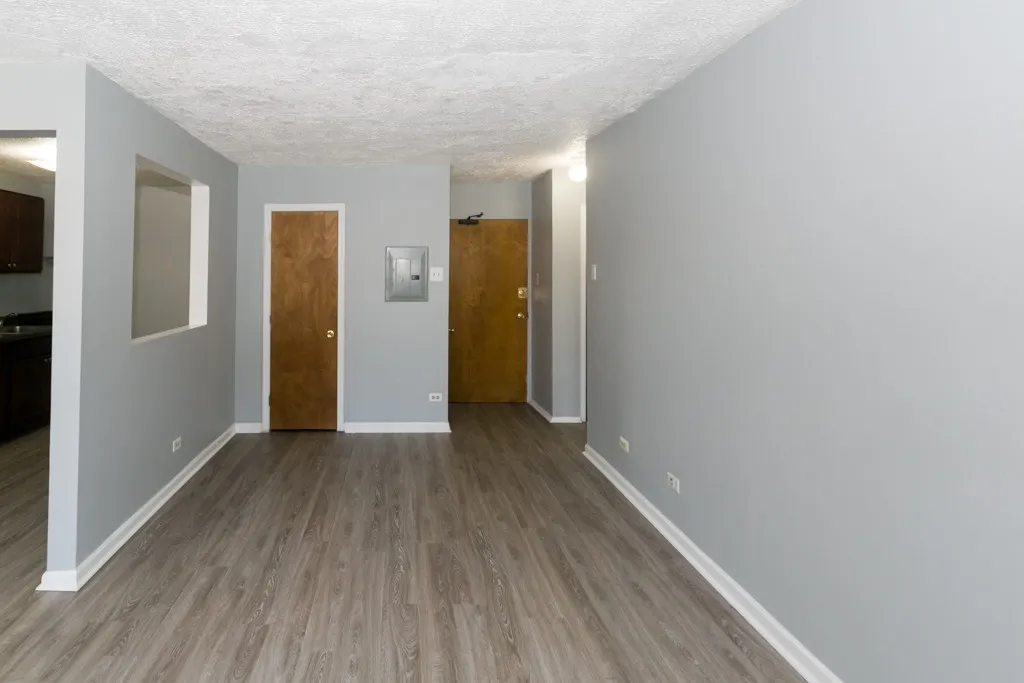 7333 N Ridge Blvd, ,  60645, USA 60645-unit#105-Chicago-IL