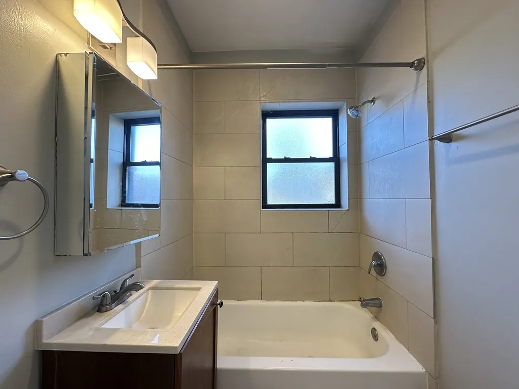 4737 N Hermitage Ave, , 60640, USA 60640-unit#309-Chicago-IL