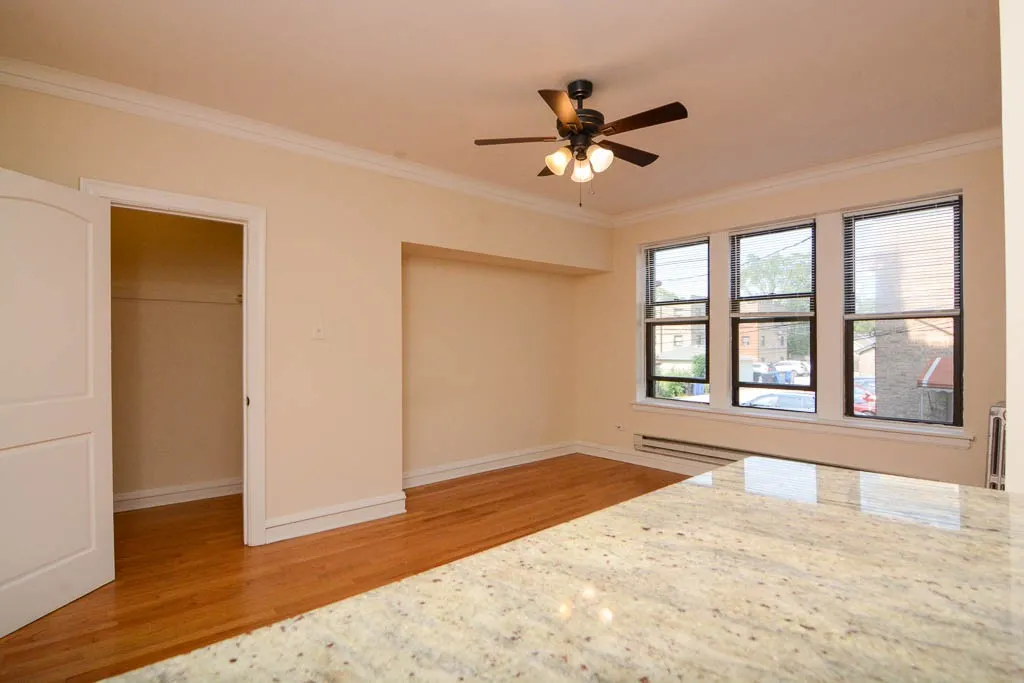 4614 N Paulina St, ,  60640, USA 60640-unit#209-Chicago-IL