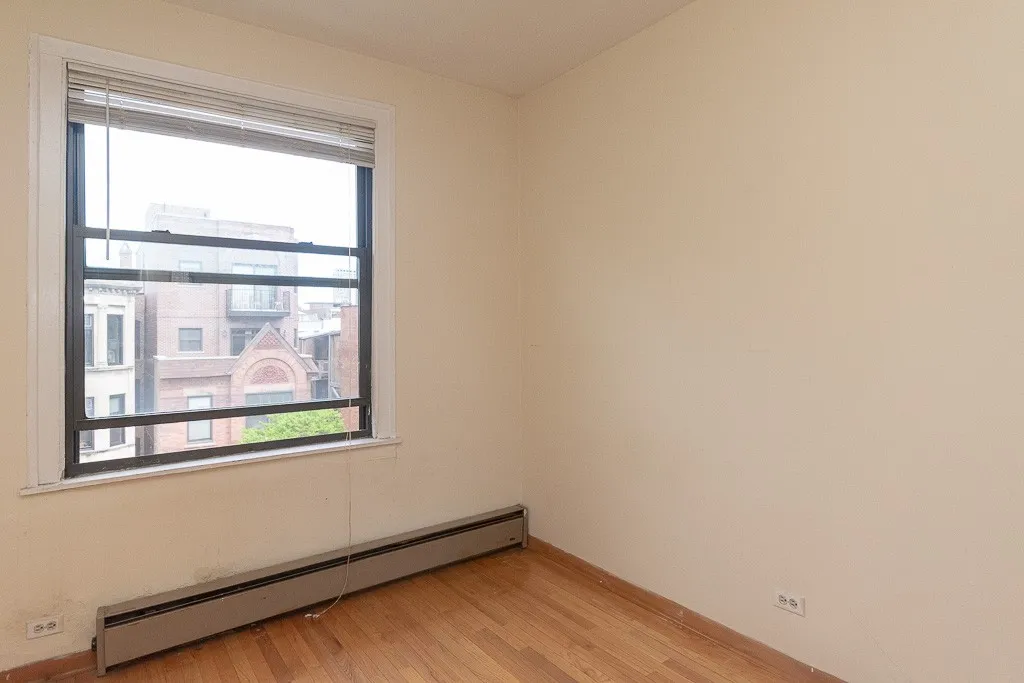 635 W Barry Ave, , 60657, USA 60657-unit#401-Chicago-IL