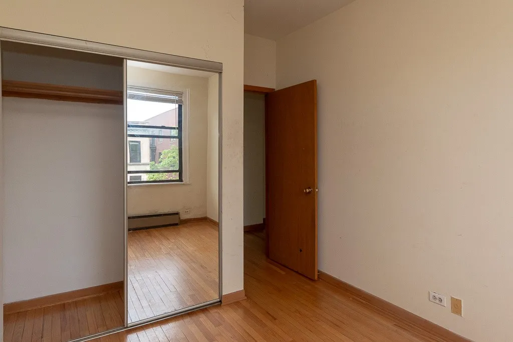 635 W Barry Ave, , 60657, USA 60657-unit#401-Chicago-IL