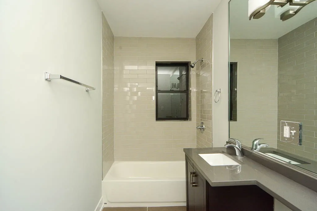713 W Brompton Ave, ,  60657, USA 60657-unit#57-Chicago-IL