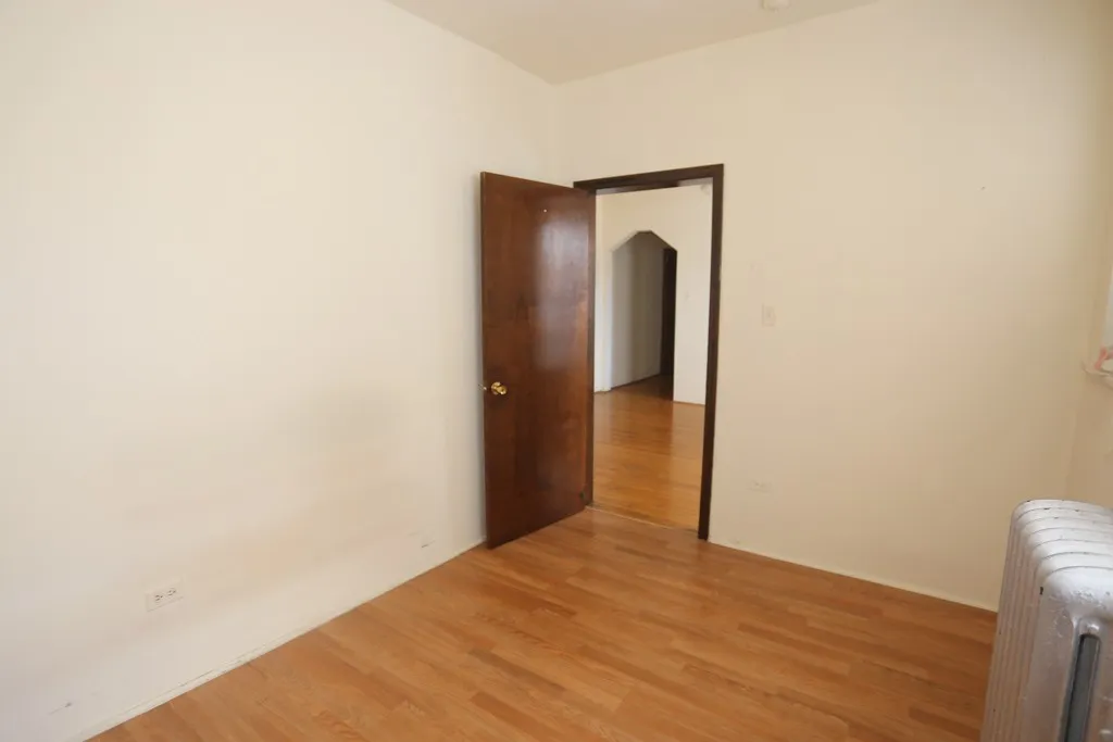 1212 W Thorndale Ave, ,  60660, USA 60626-unit#4-Chicago-IL