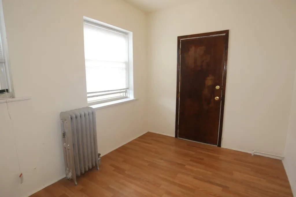 1212 W Thorndale Ave, ,  60660, USA 60626-unit#4-Chicago-IL