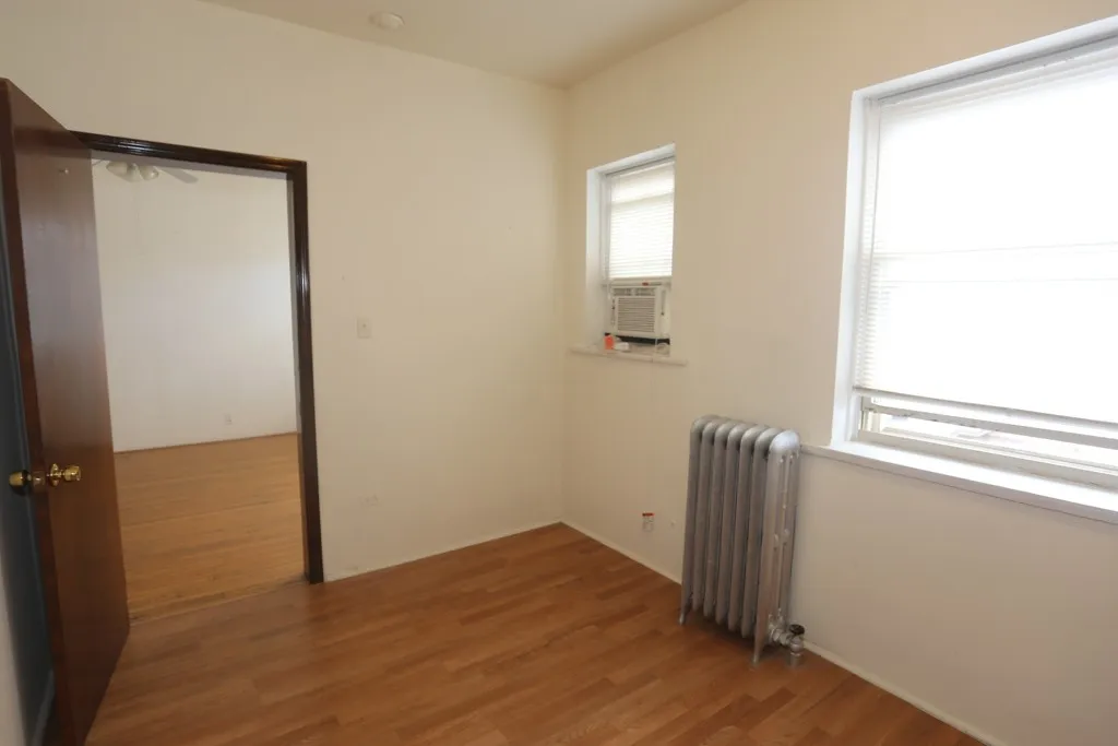 1212 W Thorndale Ave, ,  60660, USA 60626-unit#4-Chicago-IL