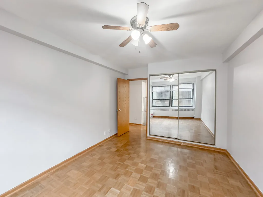 4180 N Marine Dr, ,  60613, USA 60613-unit#310-Chicago-IL