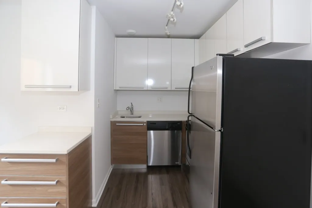 925 W Carmen Ave, ,  60640, USA 60640-unit#5E-Chicago-IL