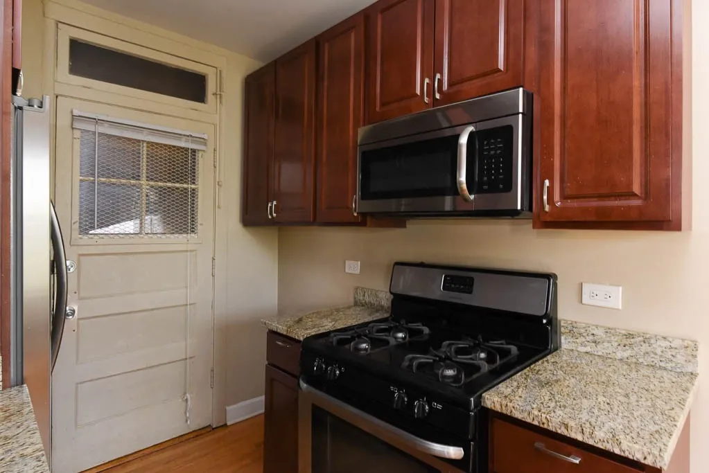 2100 W Ainslie St, ,  60625, USA 60625-unit#2E-Chicago-IL