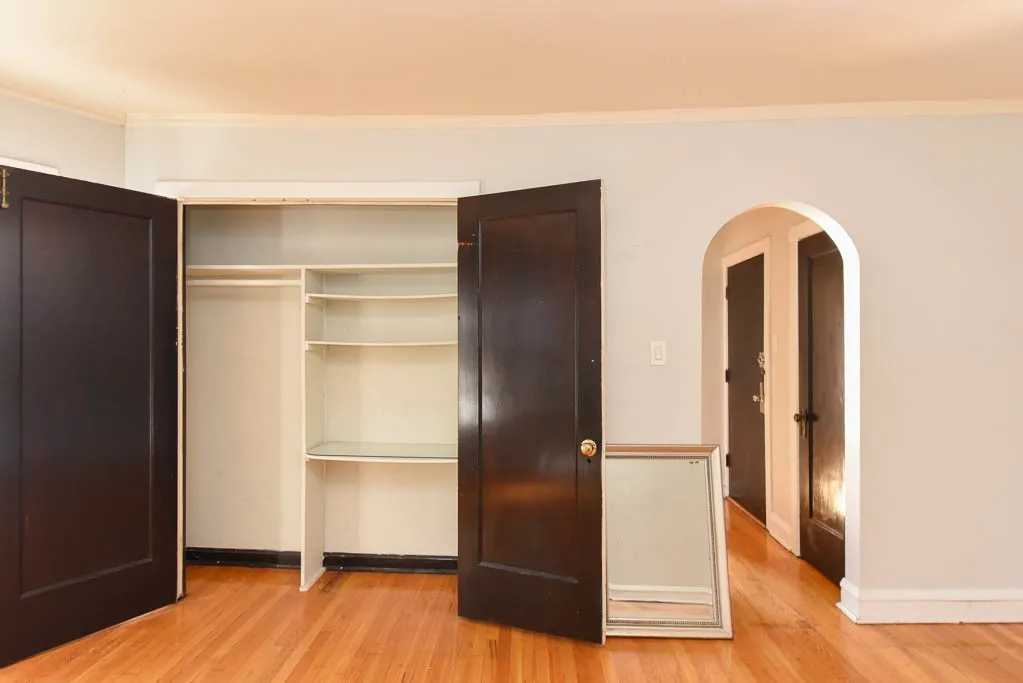 2100 W Ainslie St, ,  60625, USA 60625-unit#2E-Chicago-IL