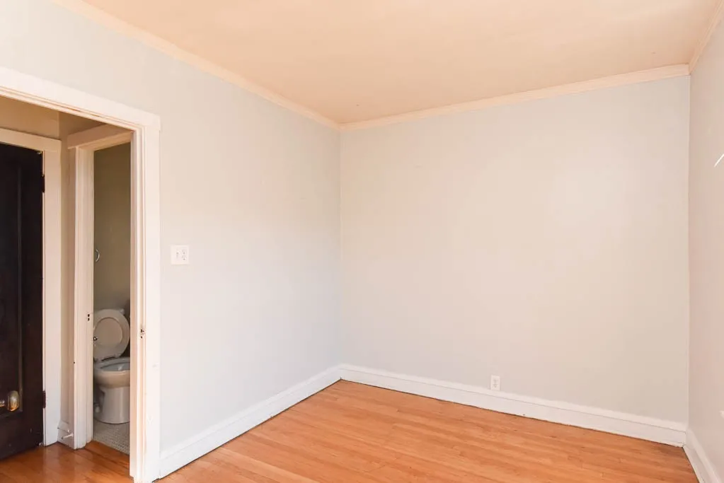 2100 W Ainslie St, ,  60625, USA 60625-unit#2E-Chicago-IL